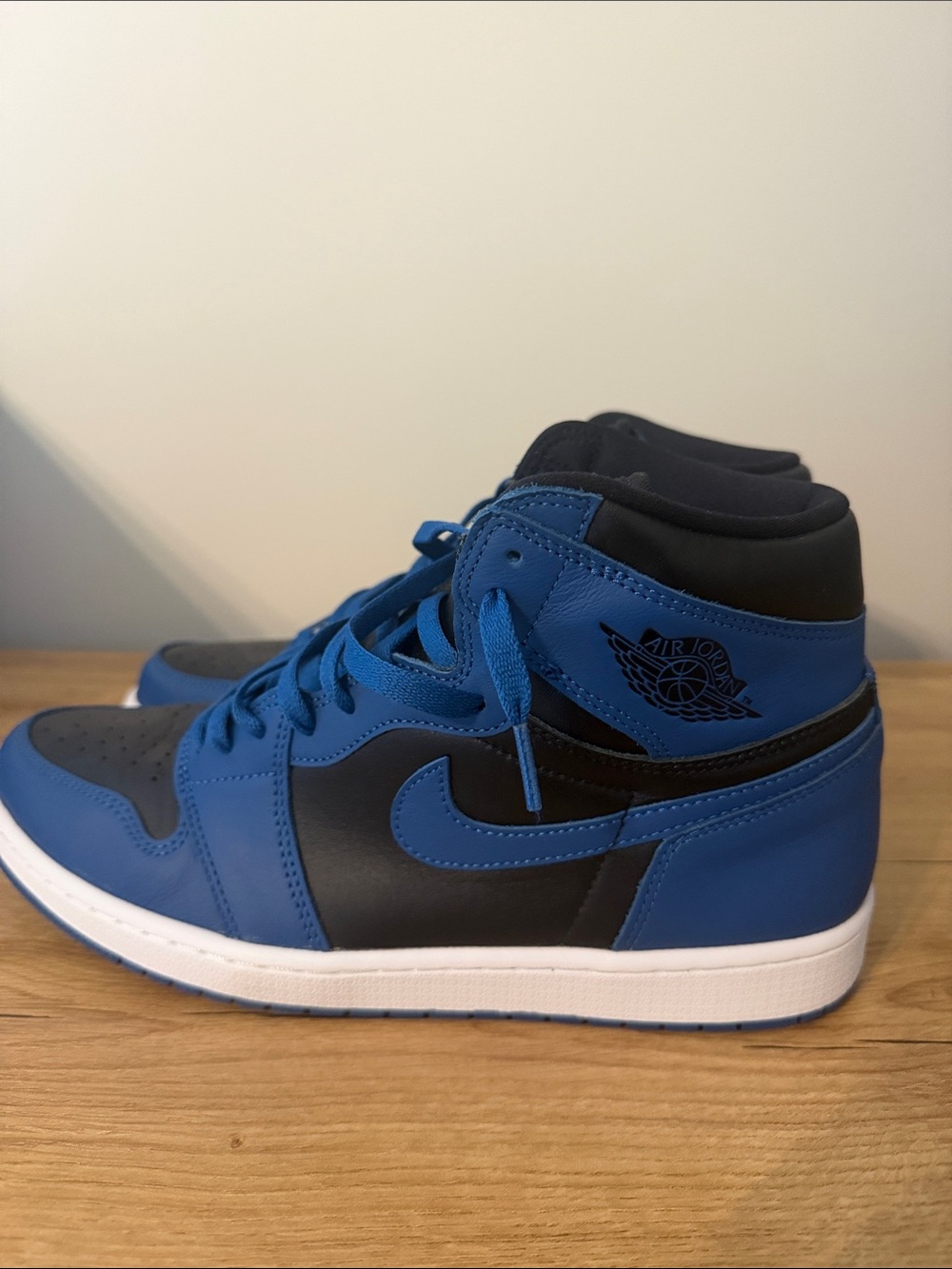 Jordan 1 Retro High OG Marina Blue